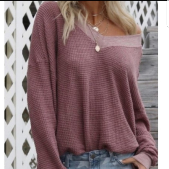 Mauve Sweater - Picture 3 of 4